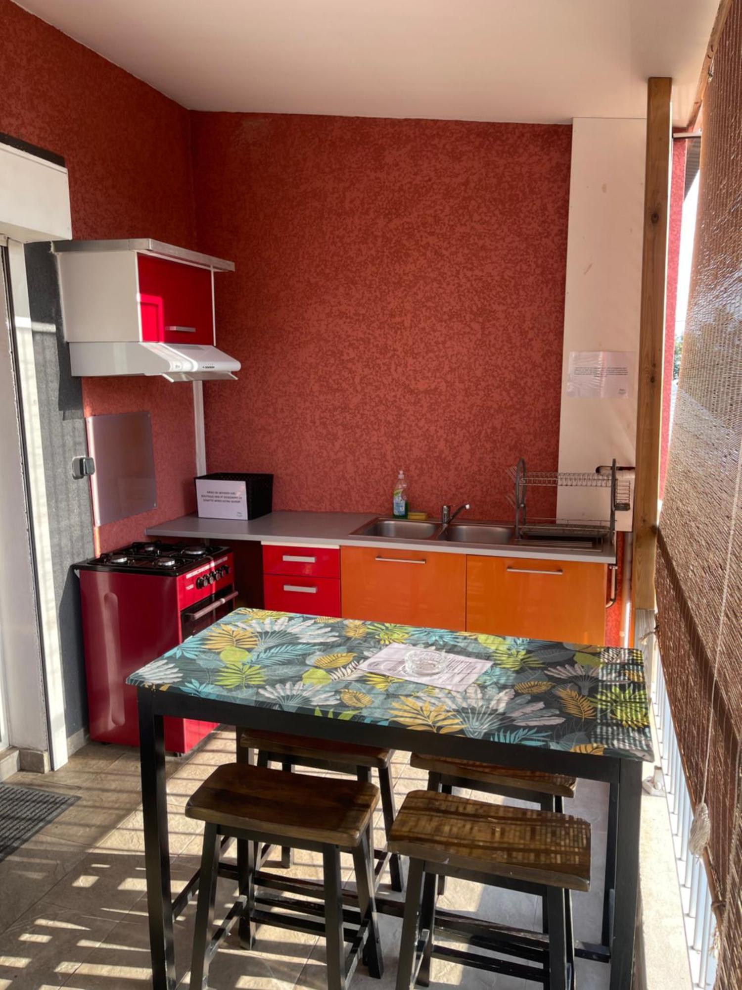 Casa Coliving Avec Chambre Salle De Bain Individuelles Privatives Saint Pierre Exterior photo